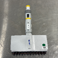 Eppendorf Research Plus Pipettes x4 image 1